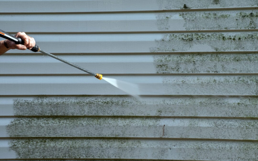 Siding Health 101: Detecting UV Damage and Boosting Your Home’s Summer Glow